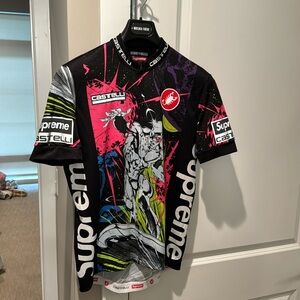 Supreme X Castelli Men’s cycling jersey. never worn. Perfect condition